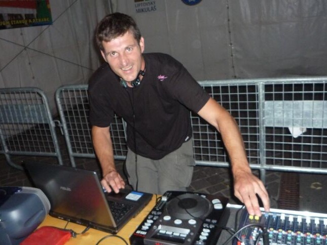 street_music_night_lm_2009_15