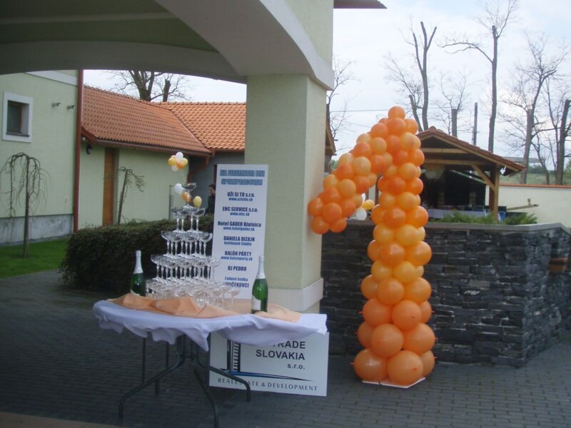 prve_vyrocie_developerskej_firmy_1