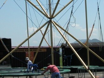 Teambuilding - Bungee trampolina