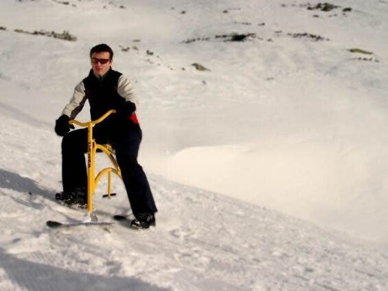 snowbike89