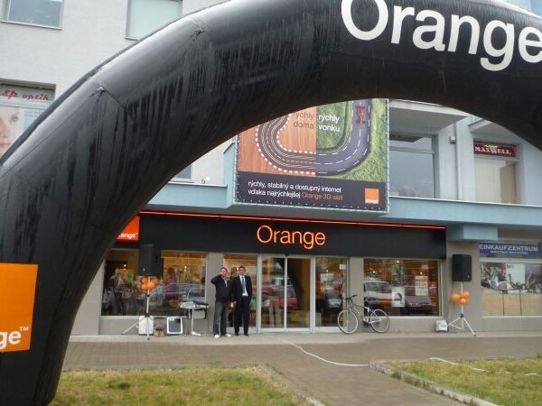 orange_propagacia_predajne_2009_3
