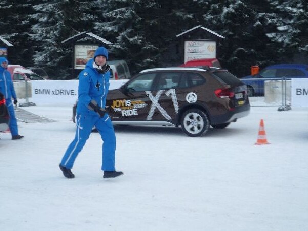 bmw_x1_tour_12